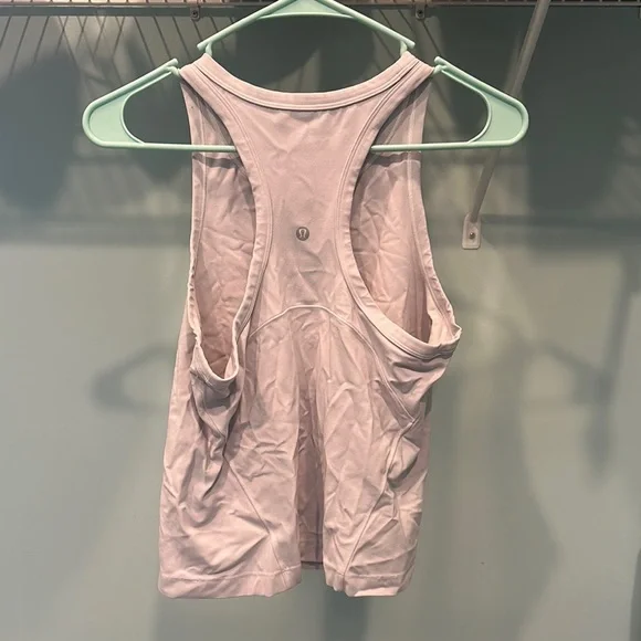 Women's white align tank top - Picture 3 of 3